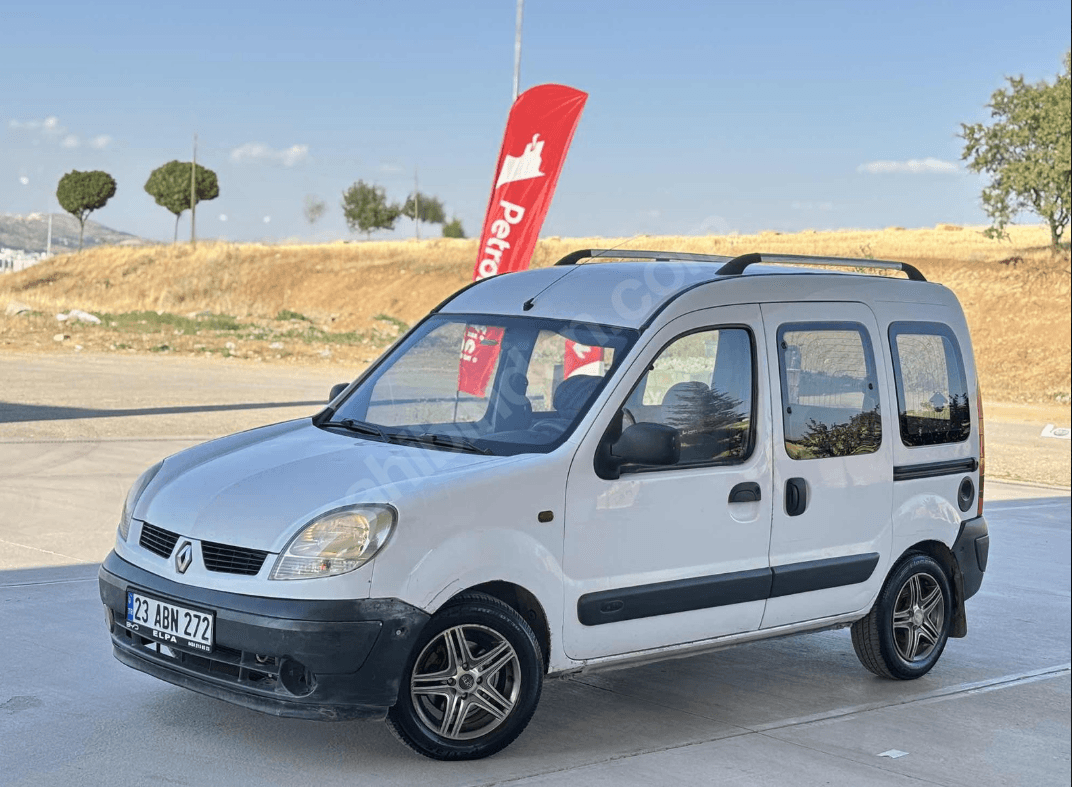 2005 MODEL KANGOO 1.5 DCİ ÇİFT SÜRGÜ KLİMALI TEMİZ AİLE ARACI - 2