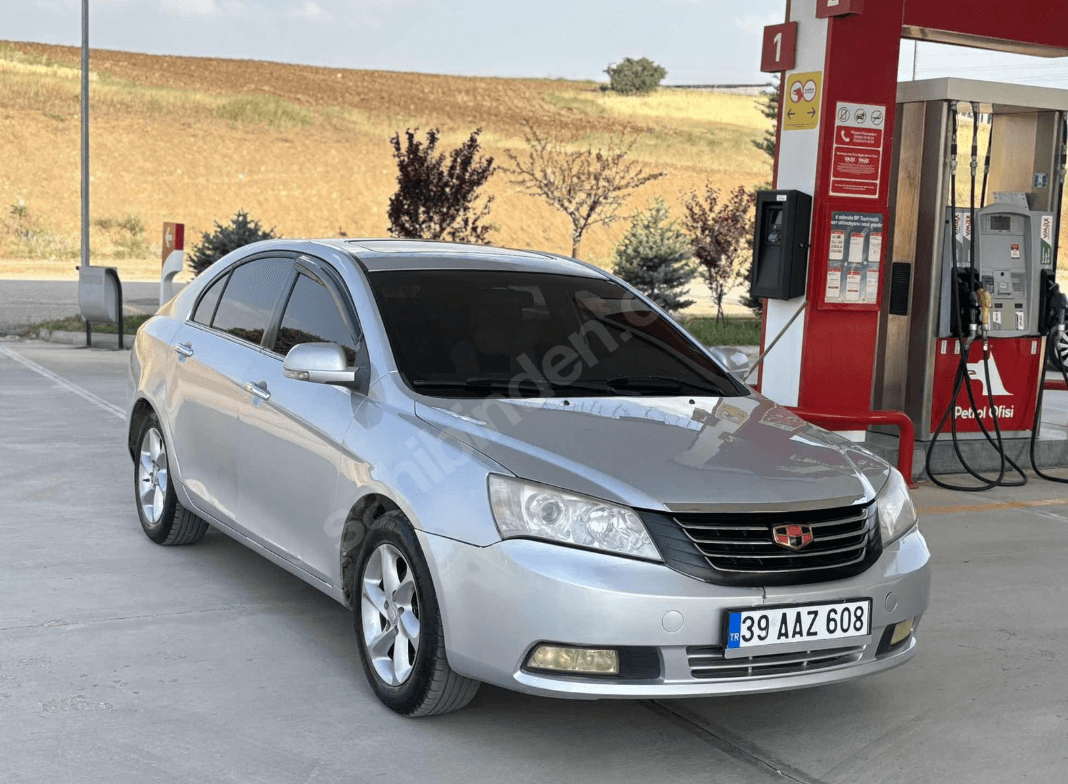 2012 MODEL GEELY EMGRAND 1.5 LPG SUNROOF FULL TEMİZ AİLE ARACI