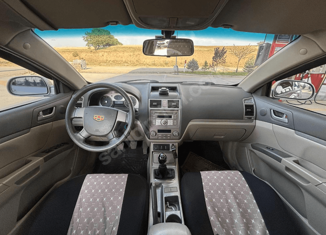 2012 MODEL GEELY EMGRAND 1.5 LPG SUNROOF FULL TEMİZ AİLE ARACI - 4